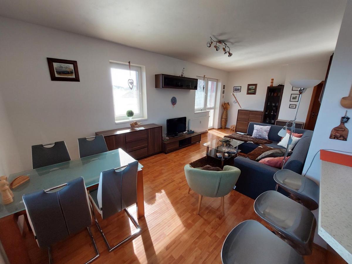 Apartman Tatry Tatranská Lomnica Buitenkant foto